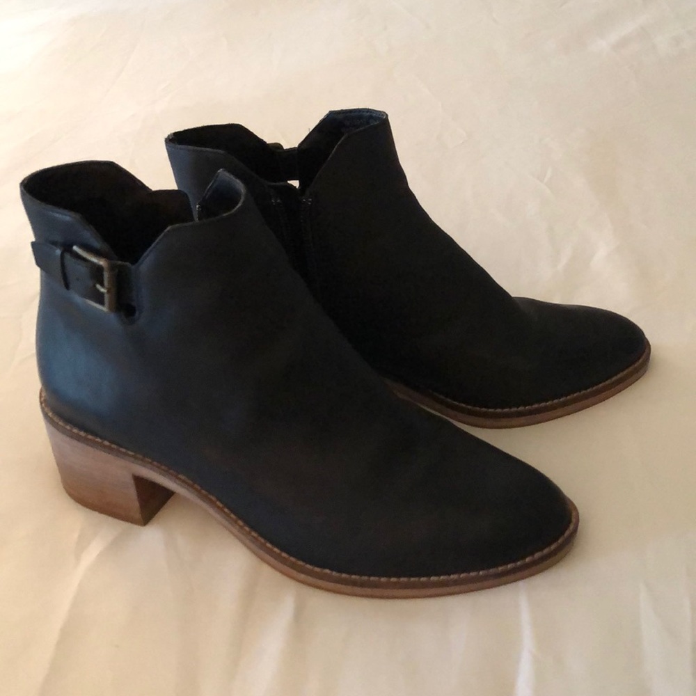 Cole Haan black leather boots